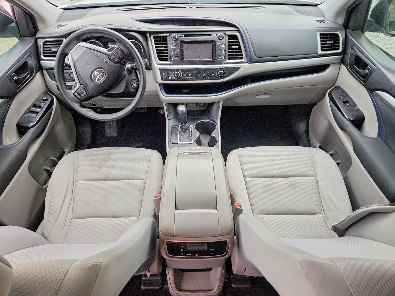 TOYOTA HIGHLANDER 2019 — 9