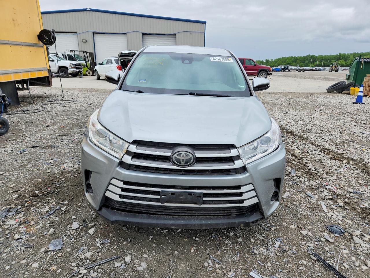 TOYOTA HIGHLANDER 2019 — 6