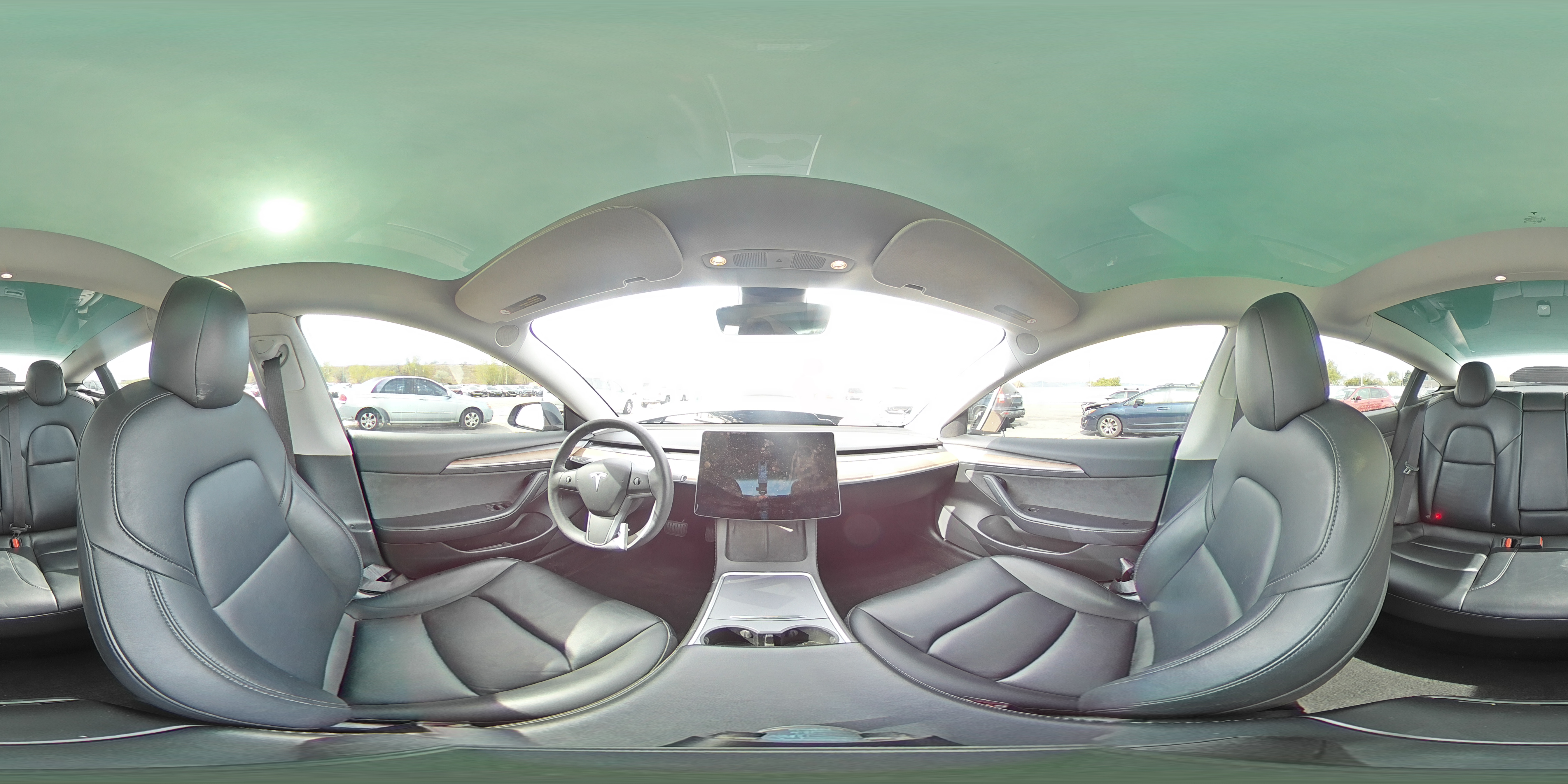 TESLA MODEL 3 2022 — 14