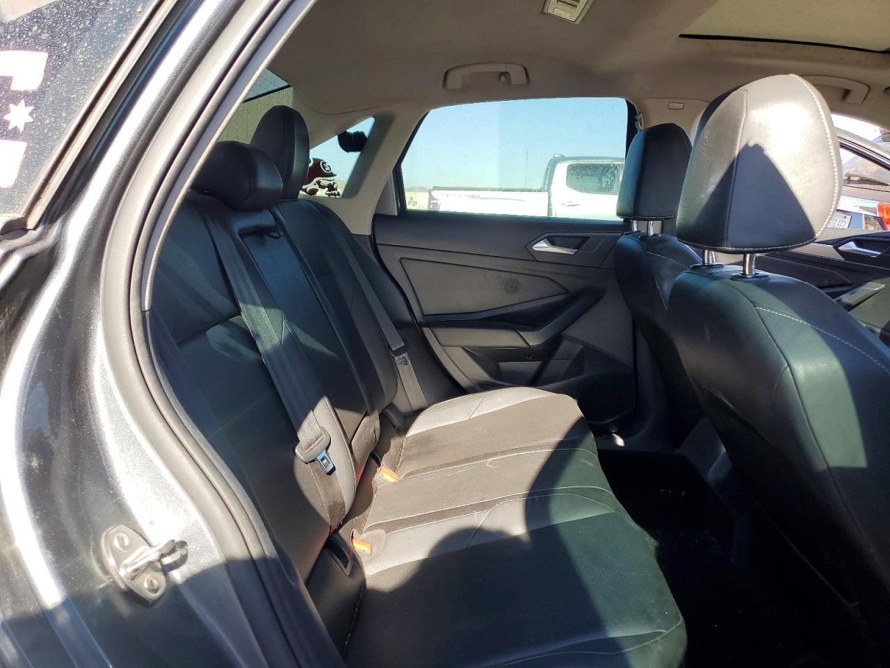 VOLKSWAGEN JETTA 2019 — 11