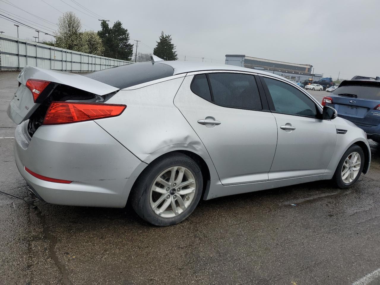 KIA OPTIMA 2011 — 4
