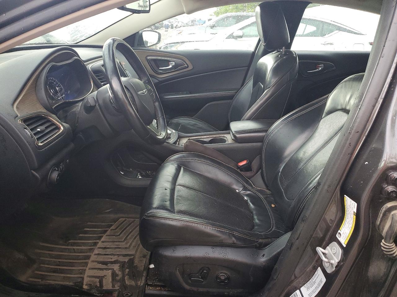 CHRYSLER 200 2015 — 8