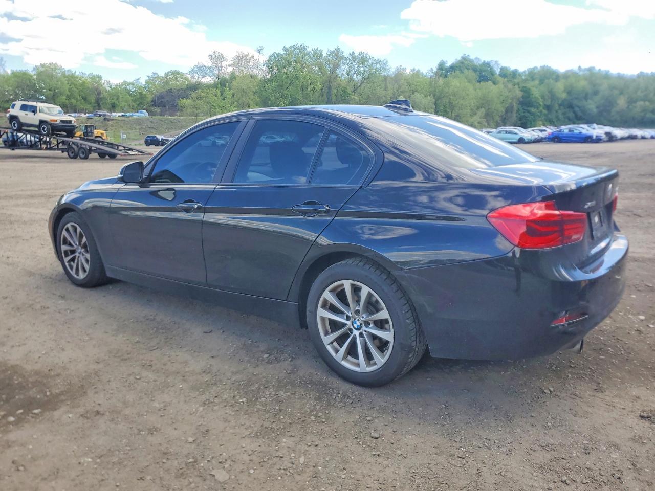 BMW 320 2018 — 3