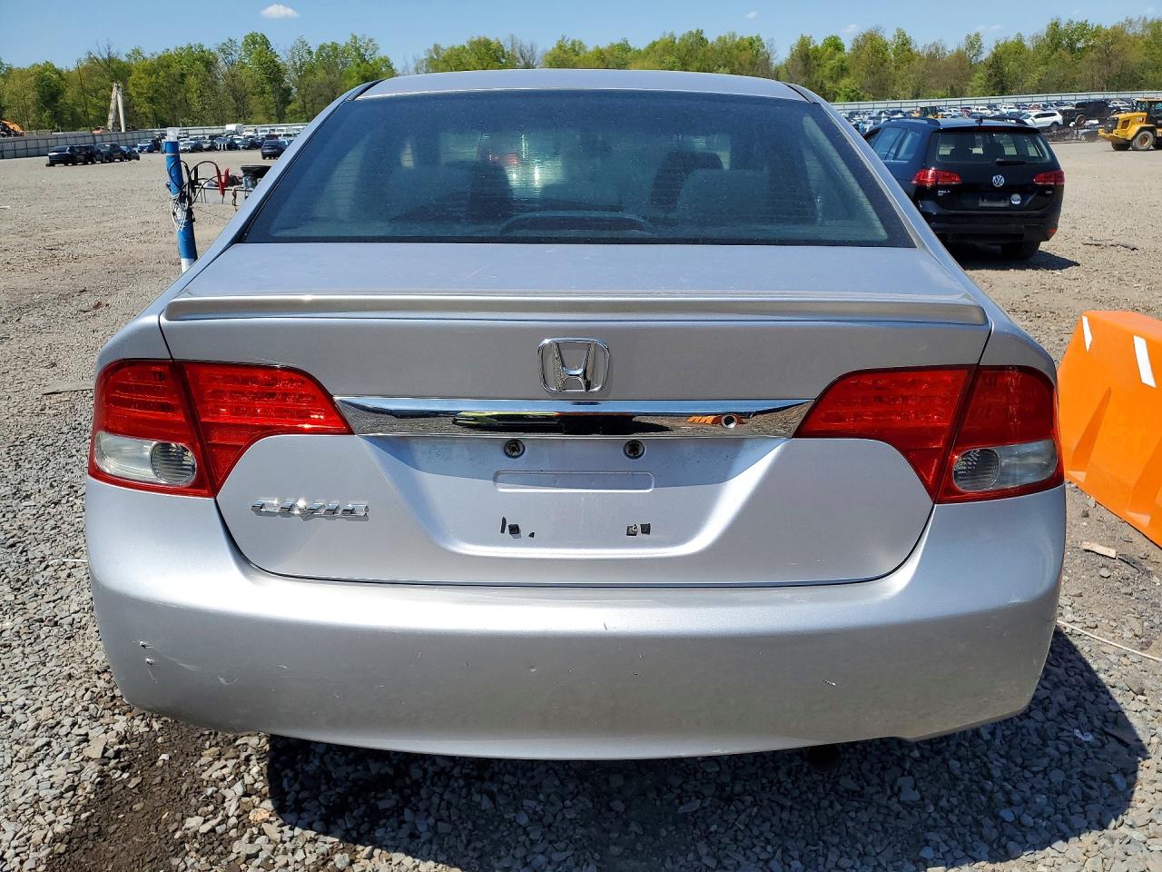 HONDA CIVIC 2010 — 7