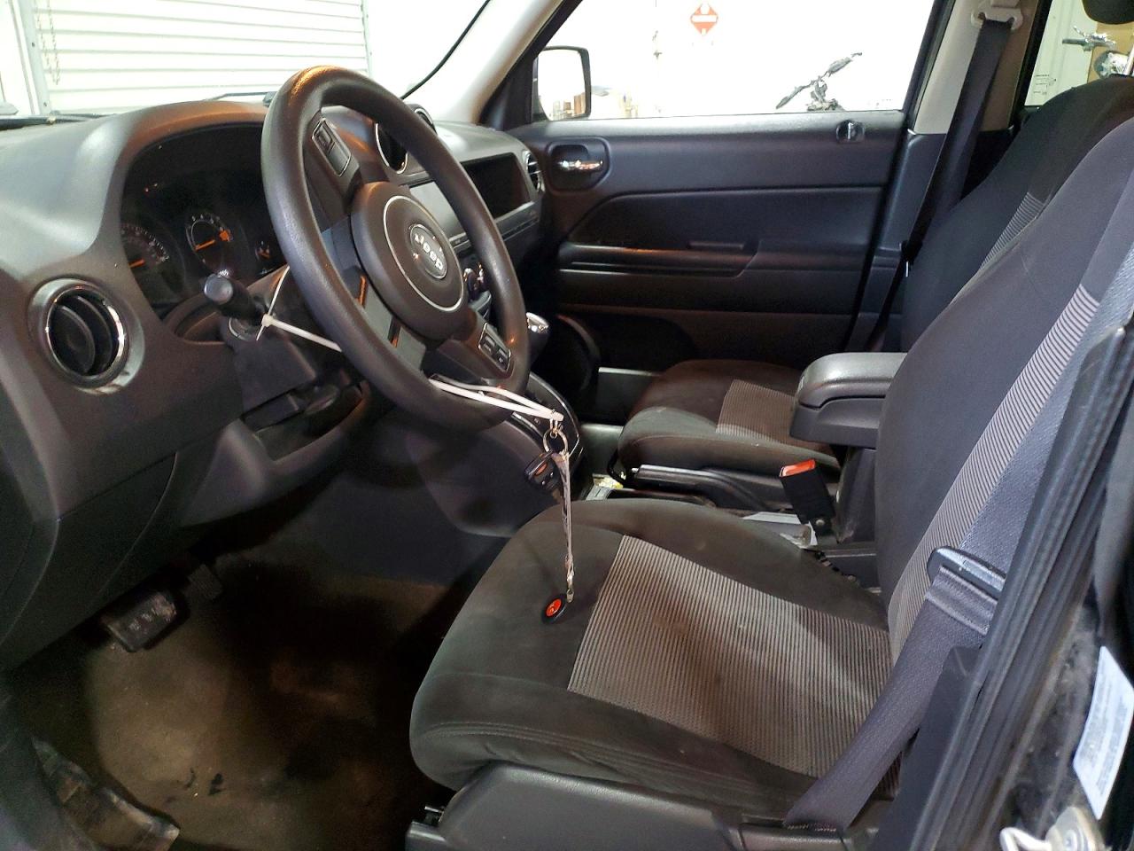 JEEP PATRIOT 2016 — 8