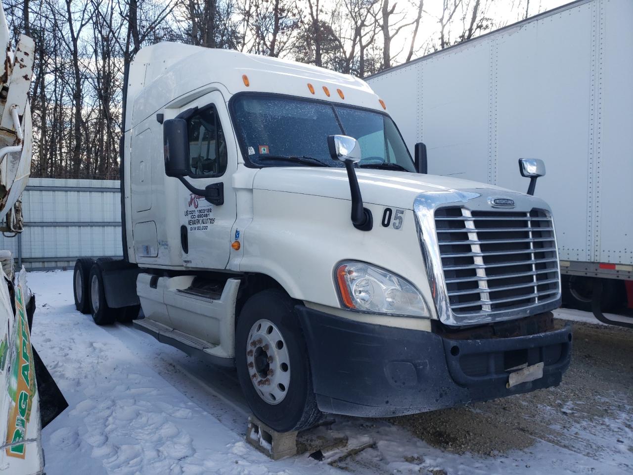 2010 FREIGHTLINER CASCADIA 125