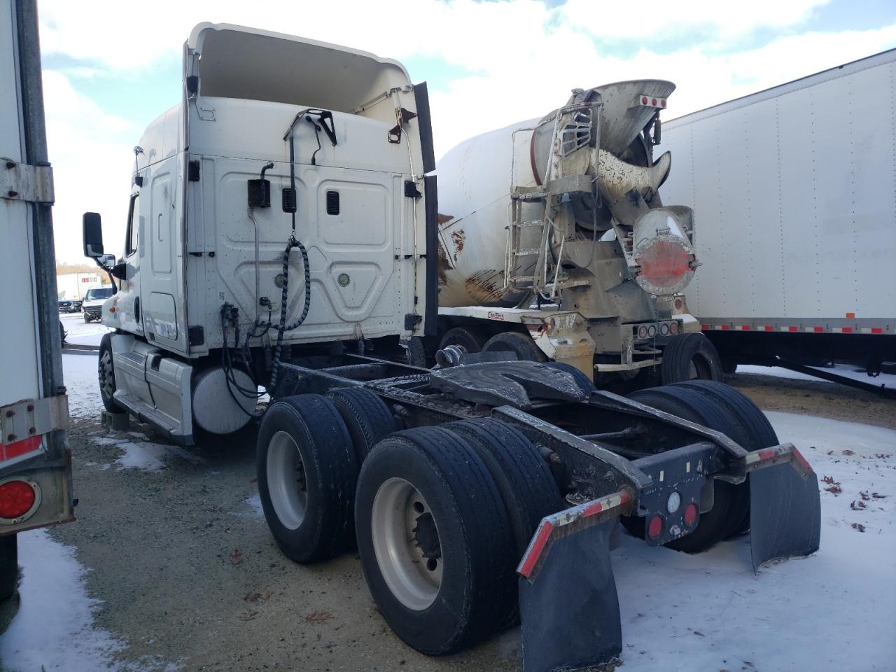 FREIGHTLINER CASCADIA 125 2010 — 4