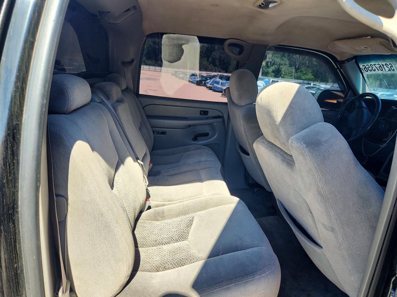 CHEVROLET AVALANCHE 2005 — 11