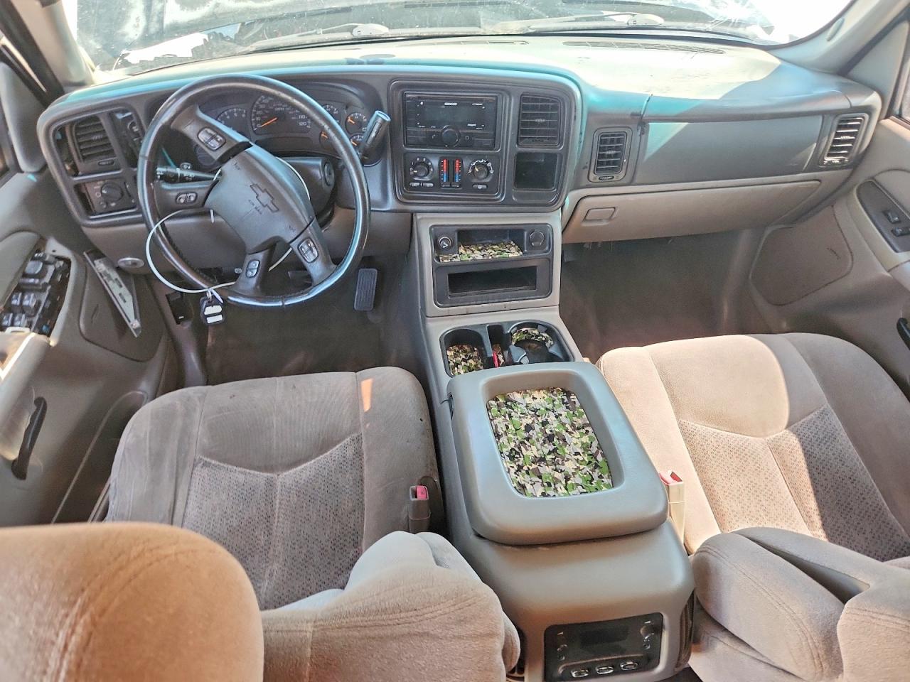 CHEVROLET AVALANCHE 2005 — 9