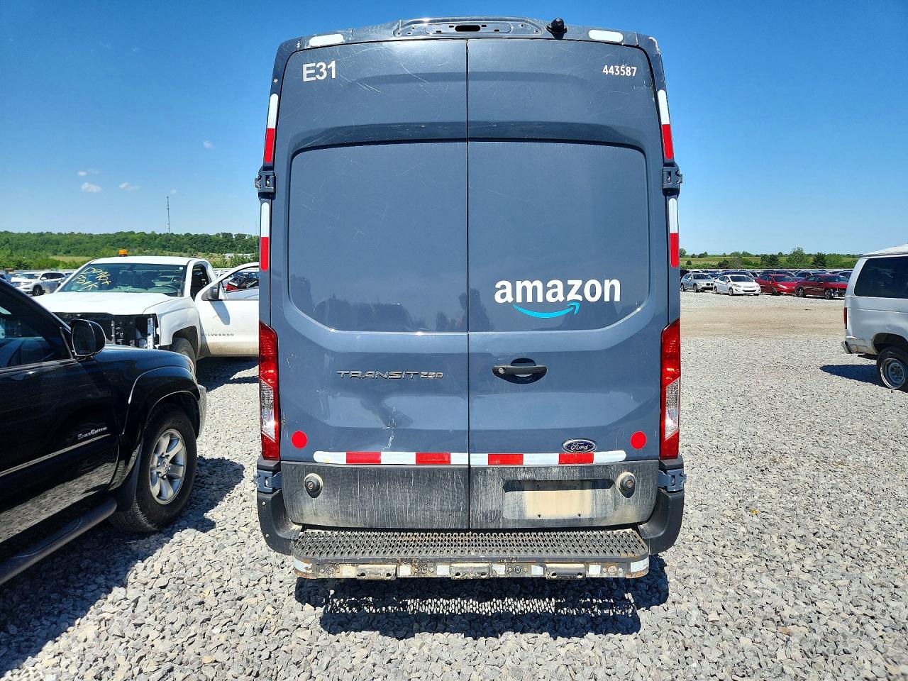 FORD TRANSIT 2021 — 7