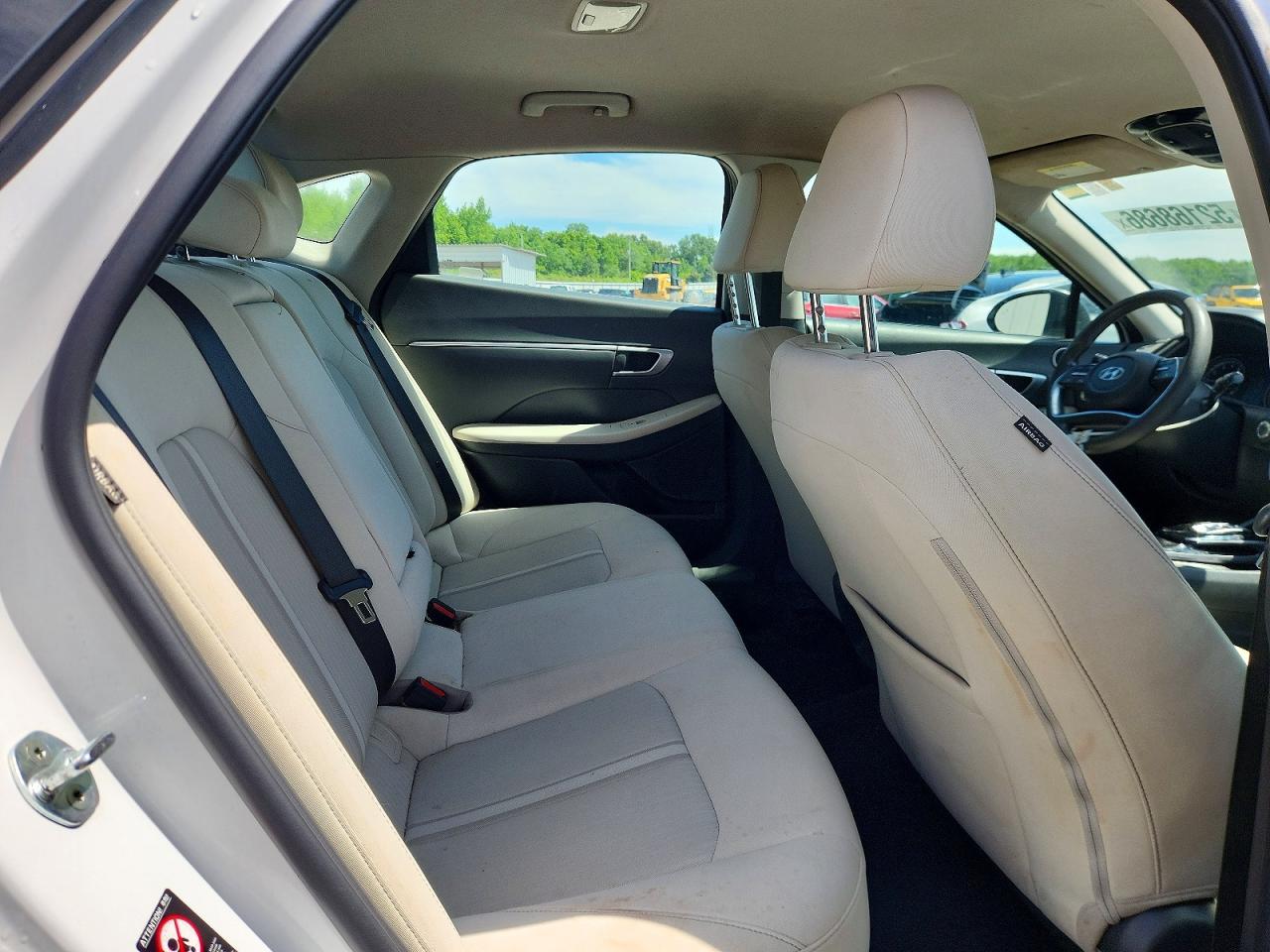 HYUNDAI SONATA 2022 — 11
