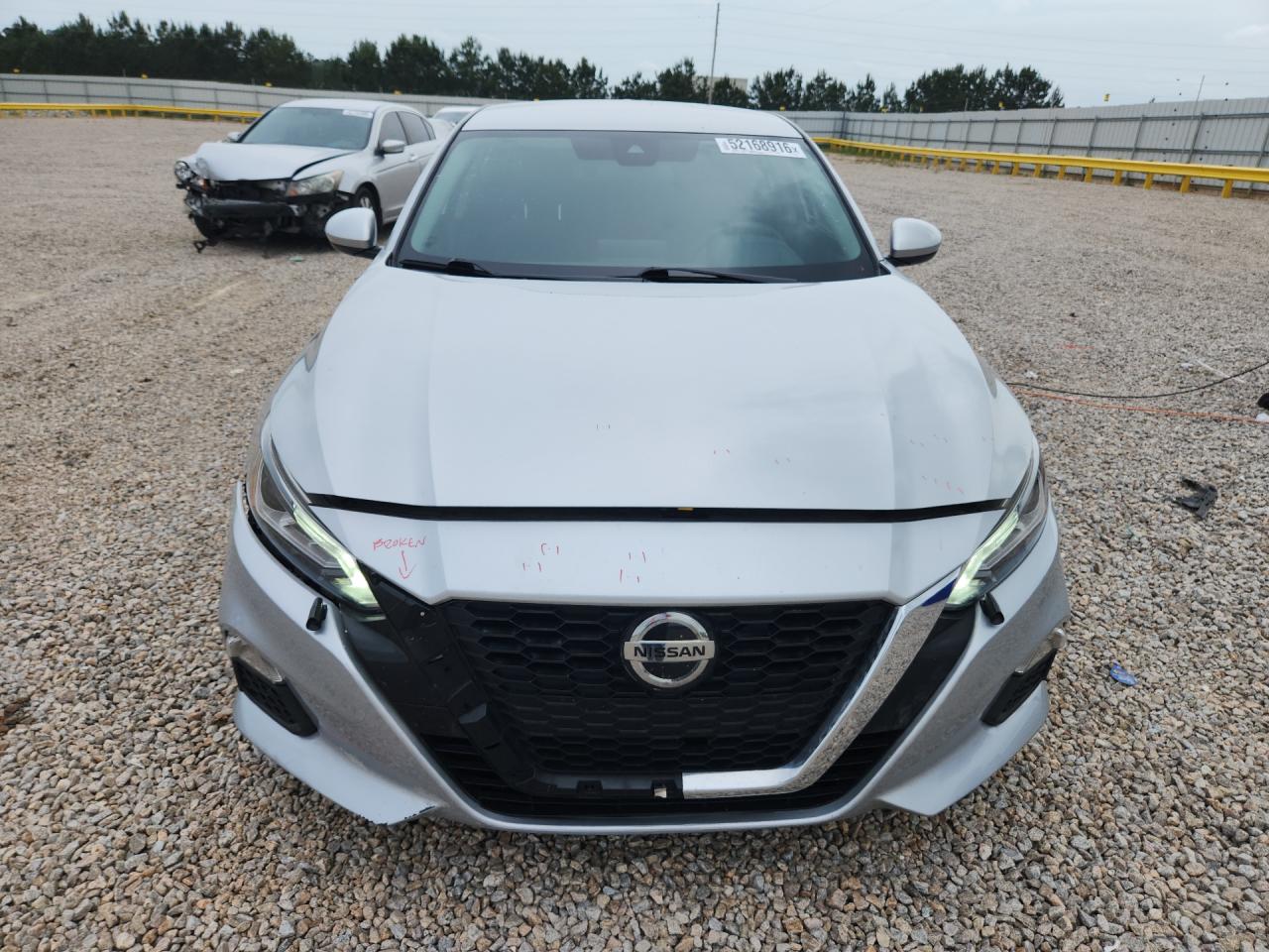 NISSAN ALTIMA 2022 — 6