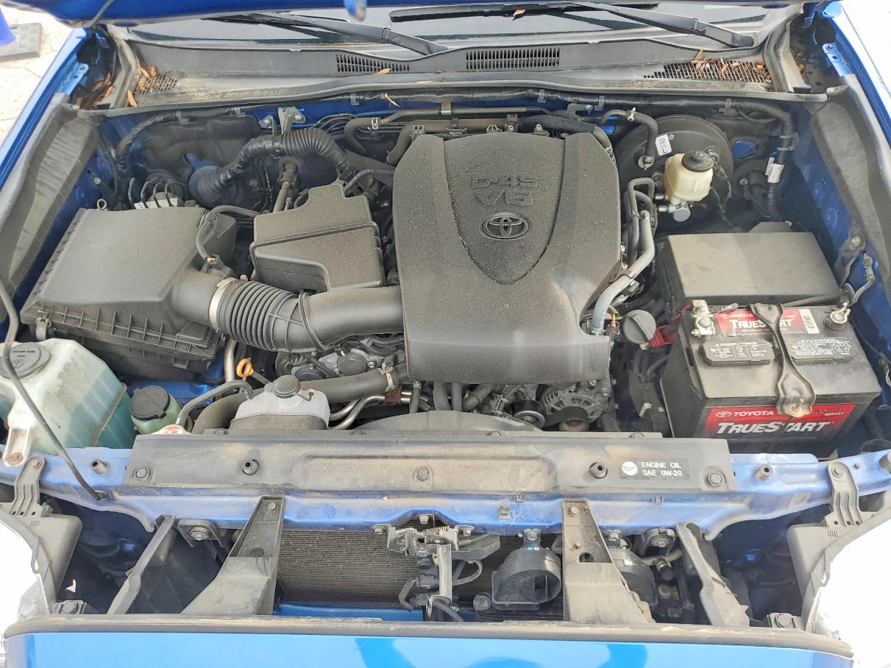 TOYOTA TACOMA 2018 — 12