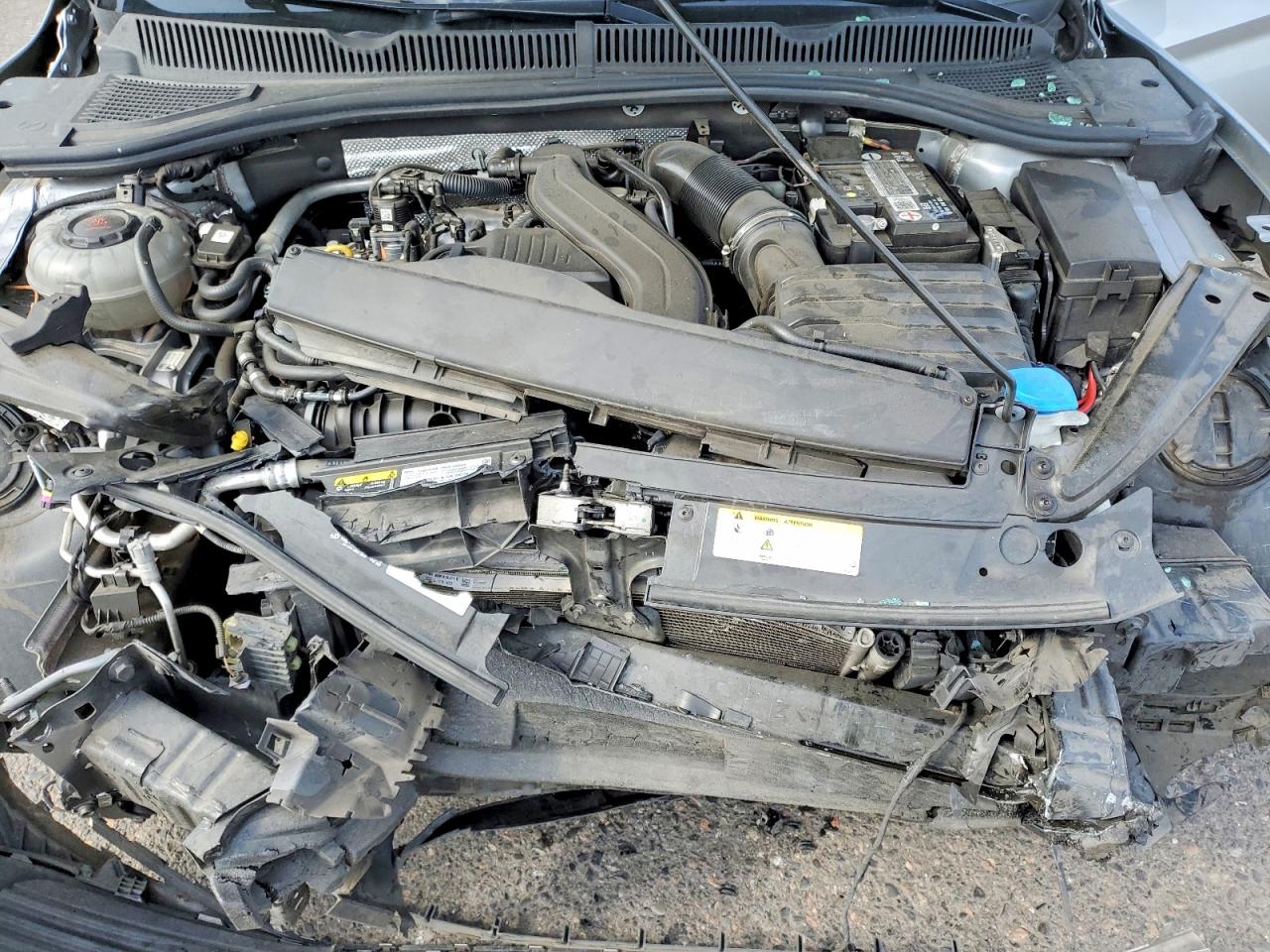 VOLKSWAGEN JETTA 2022 — 12