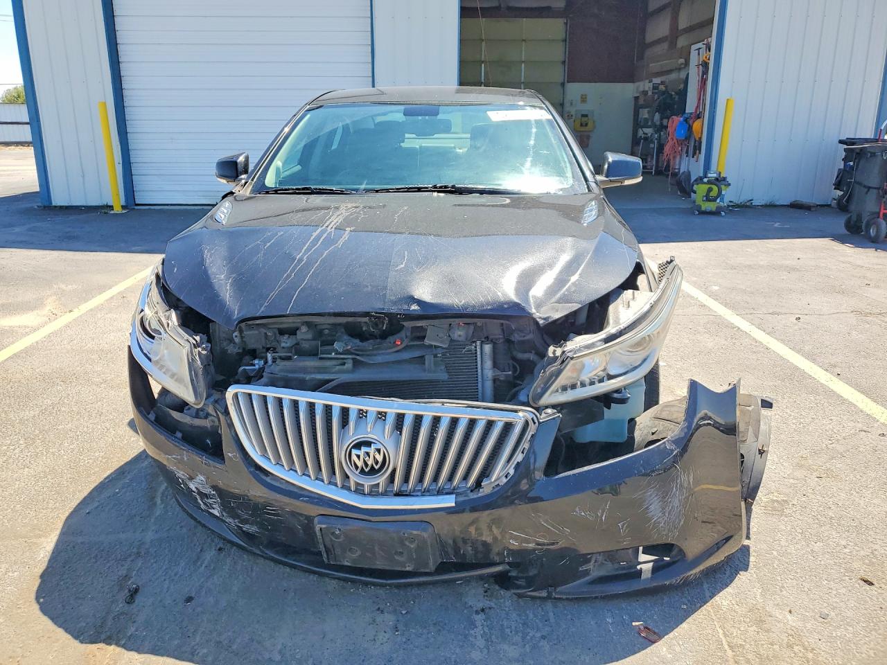 BUICK LACROSSE 2012 — 6