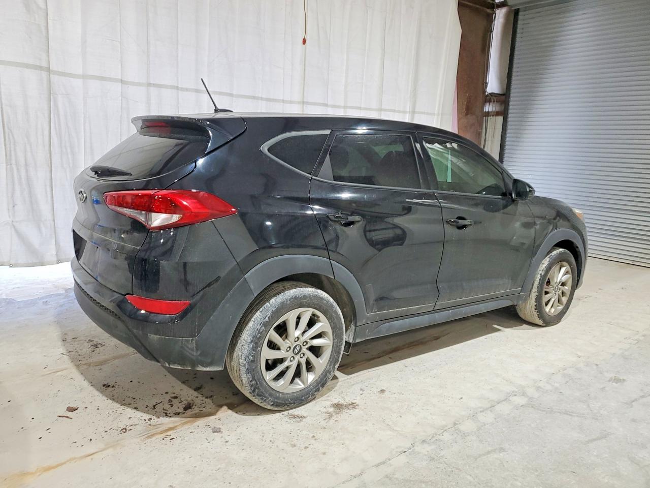 HYUNDAI TUCSON 2017 — 4