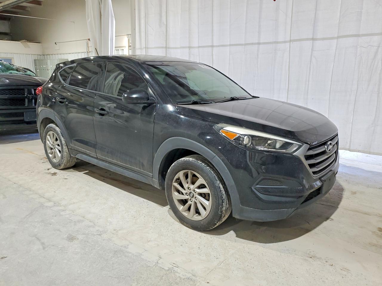 HYUNDAI TUCSON 2017 — 5