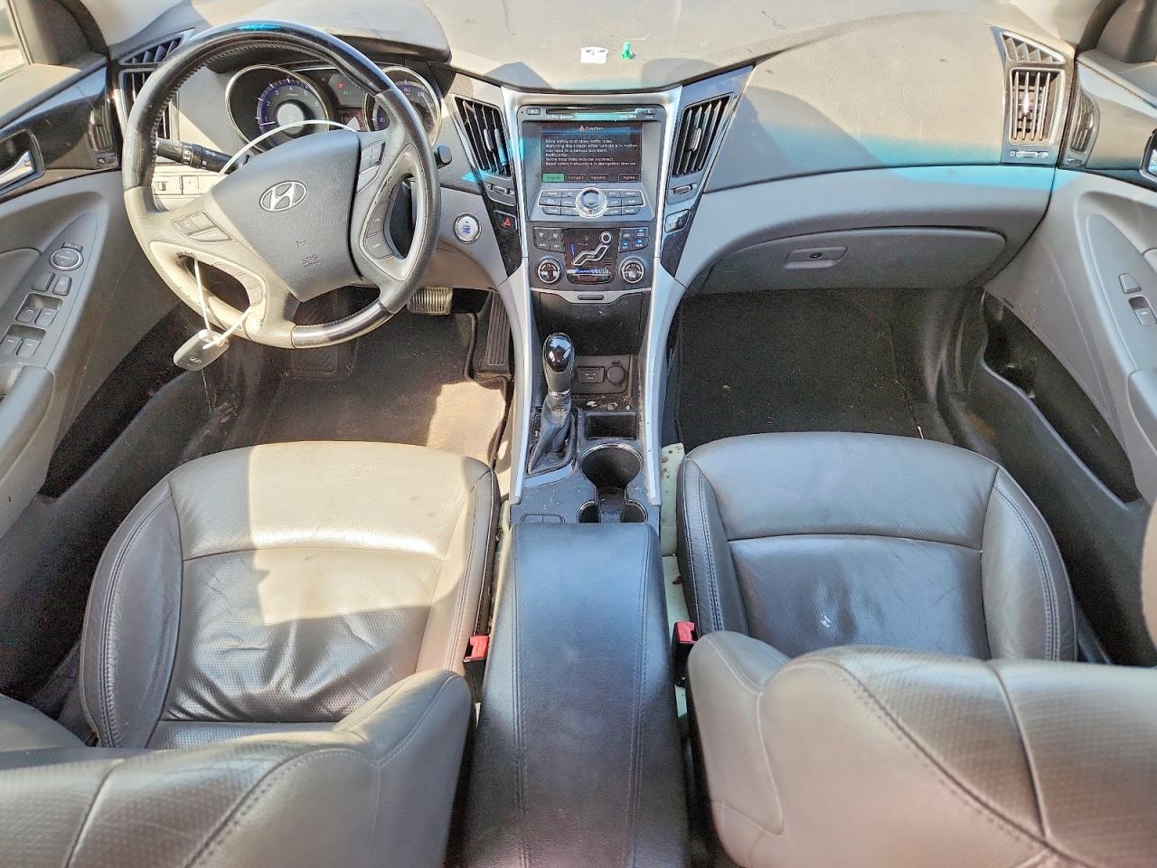 HYUNDAI SONATA 2011 — 9