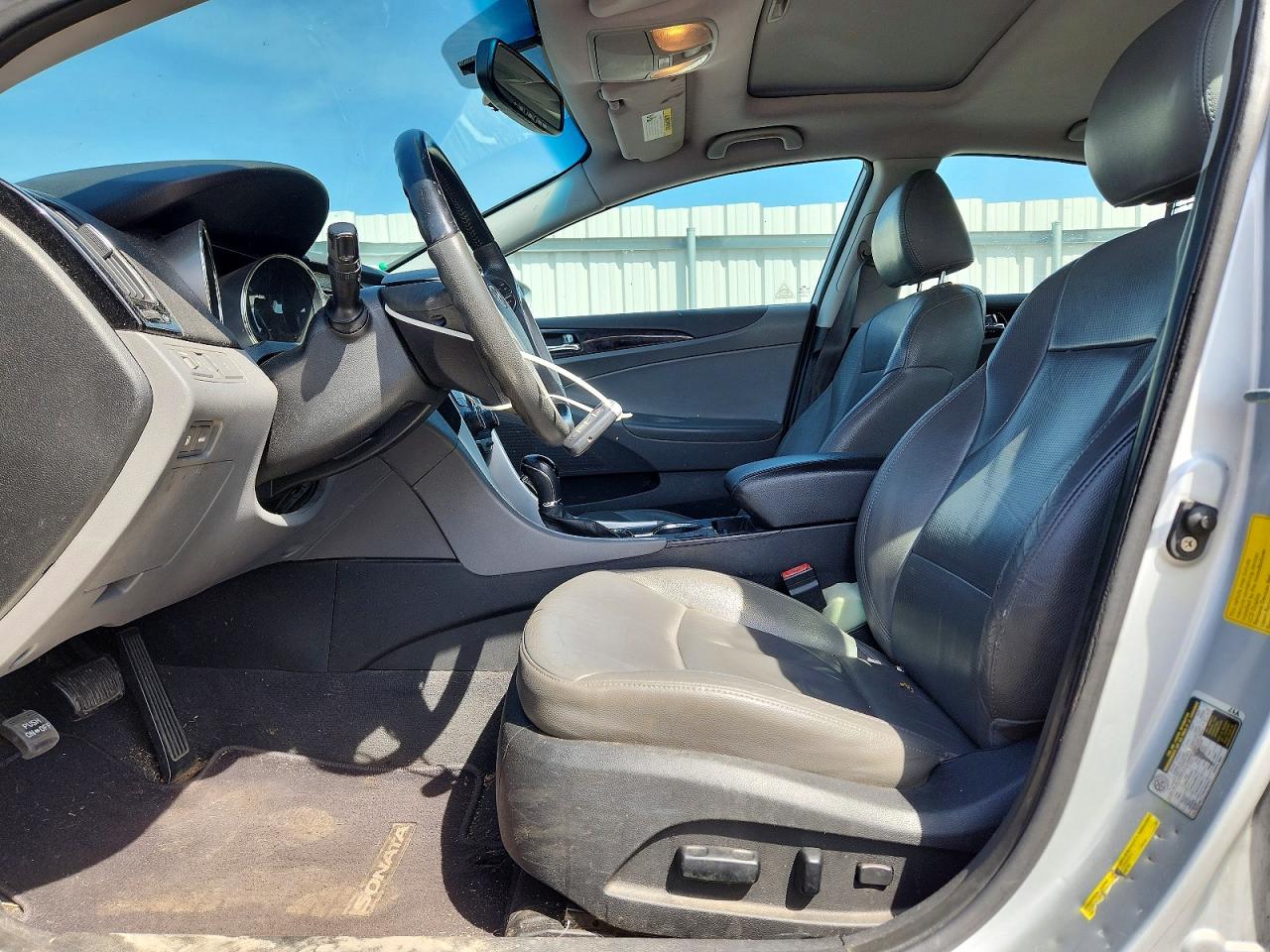 HYUNDAI SONATA 2011 — 8