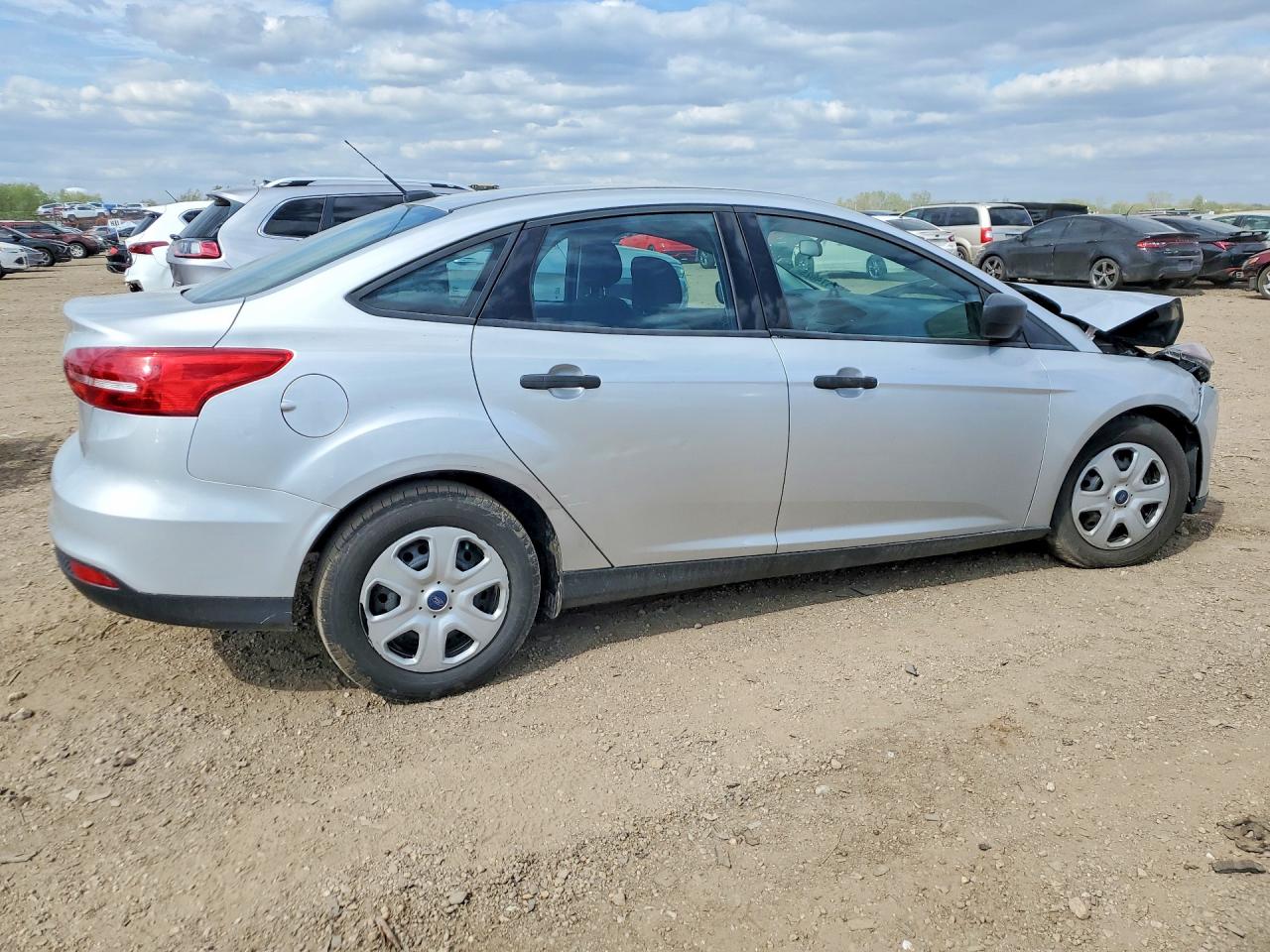 FORD FOCUS 2017 — 4