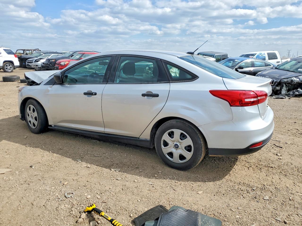FORD FOCUS 2017 — 3