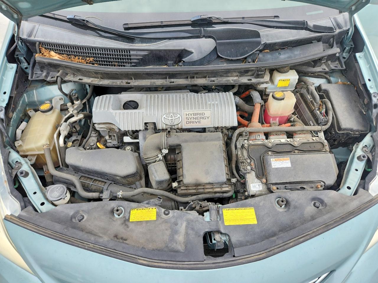 TOYOTA PRIUS V 2014 — 12