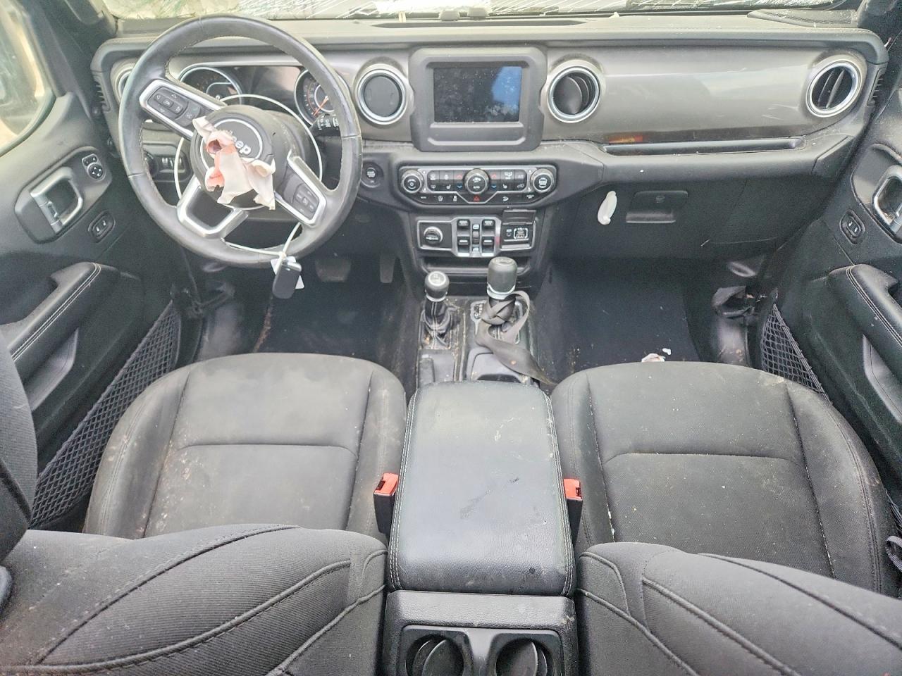 JEEP WRANGLER UNLIMITED 2018 — 9