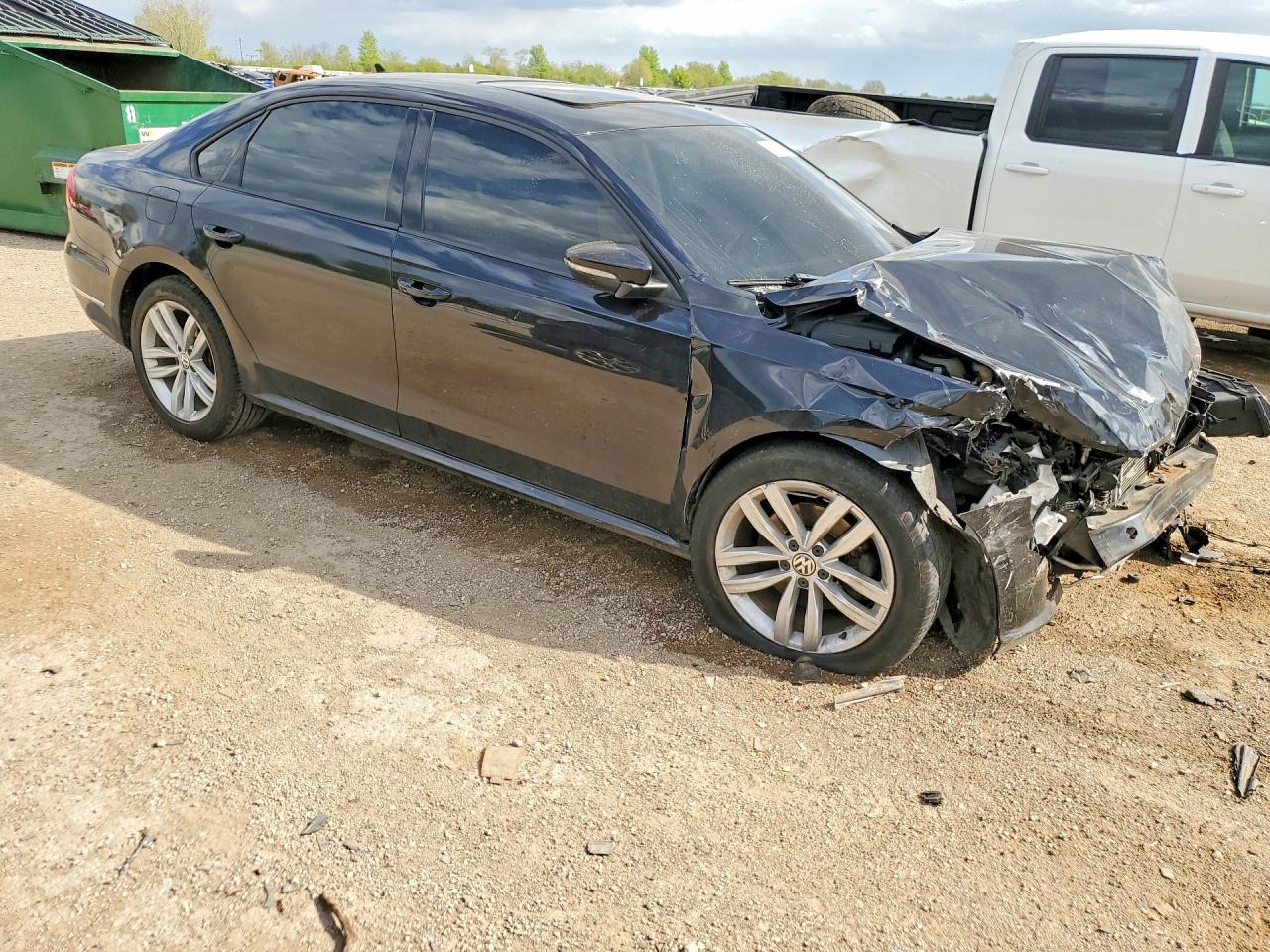VOLKSWAGEN PASSAT 2019 — 5