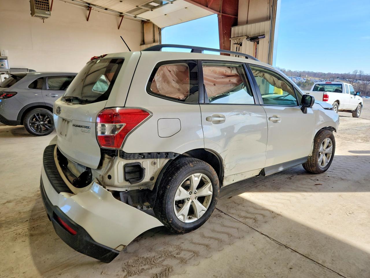 SUBARU FORESTER 2015 — 4
