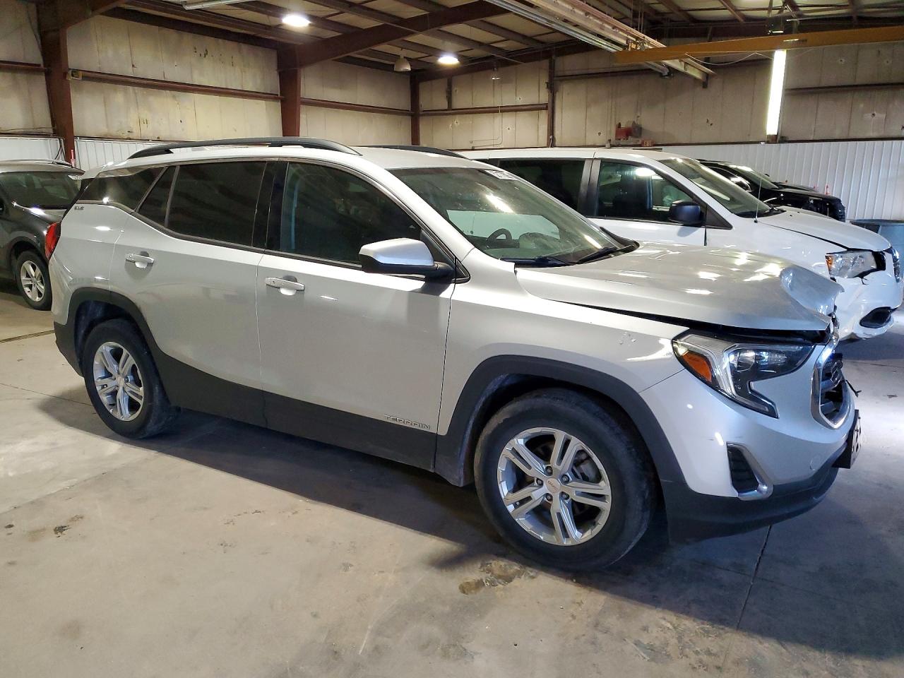 GMC TERRAIN 2019 — 5