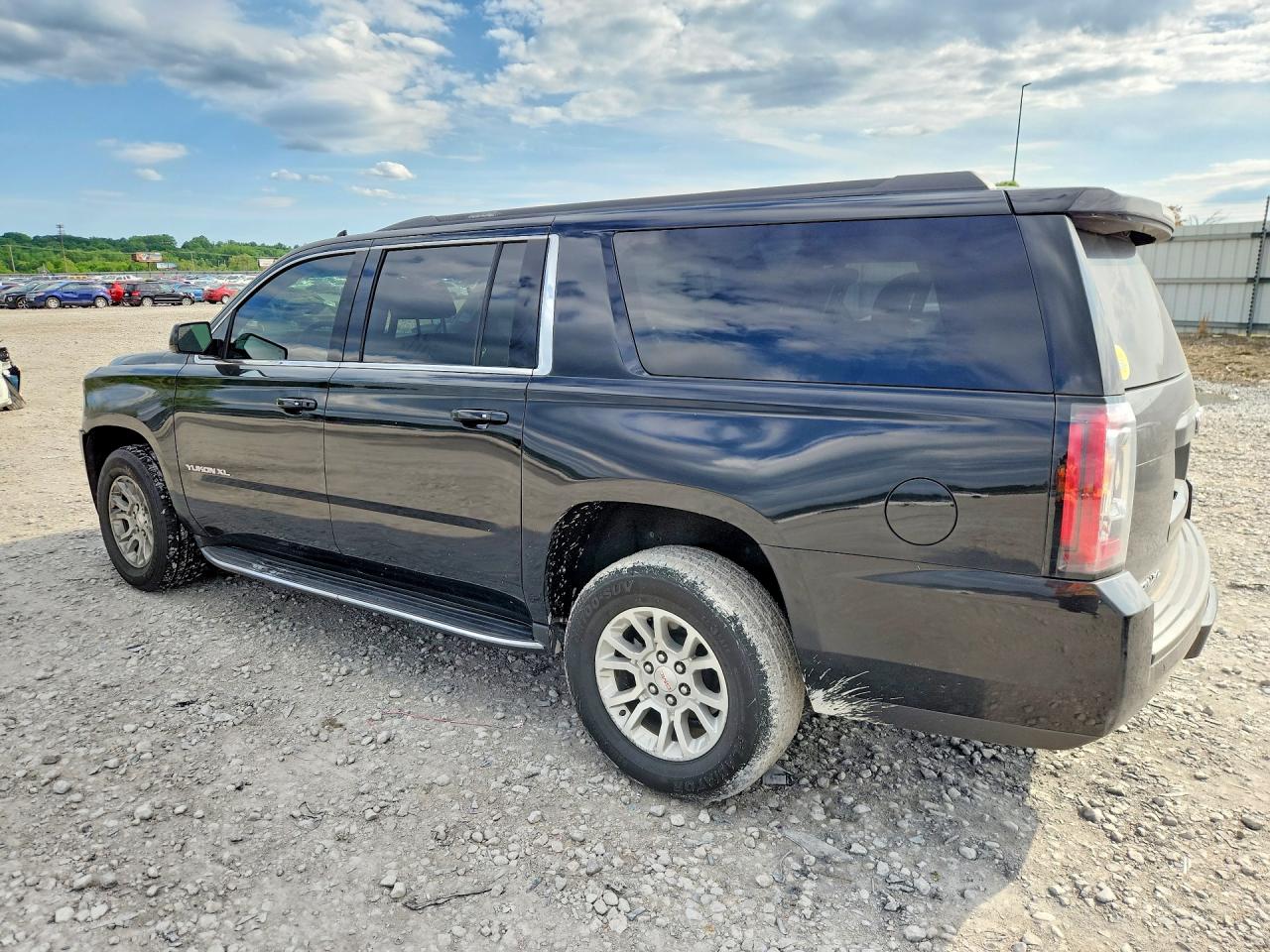 GMC YUKON XL 2020 — 3