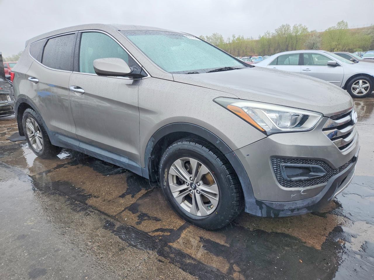 HYUNDAI SANTA FE SPORT 2015 — 5