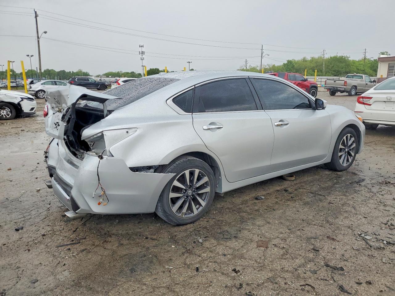 NISSAN ALTIMA 2017 — 4