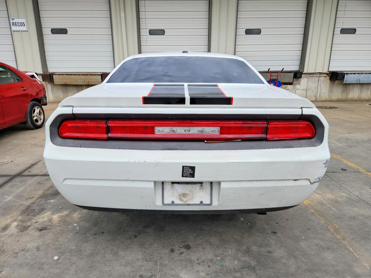 DODGE CHALLENGER 2010 — 7