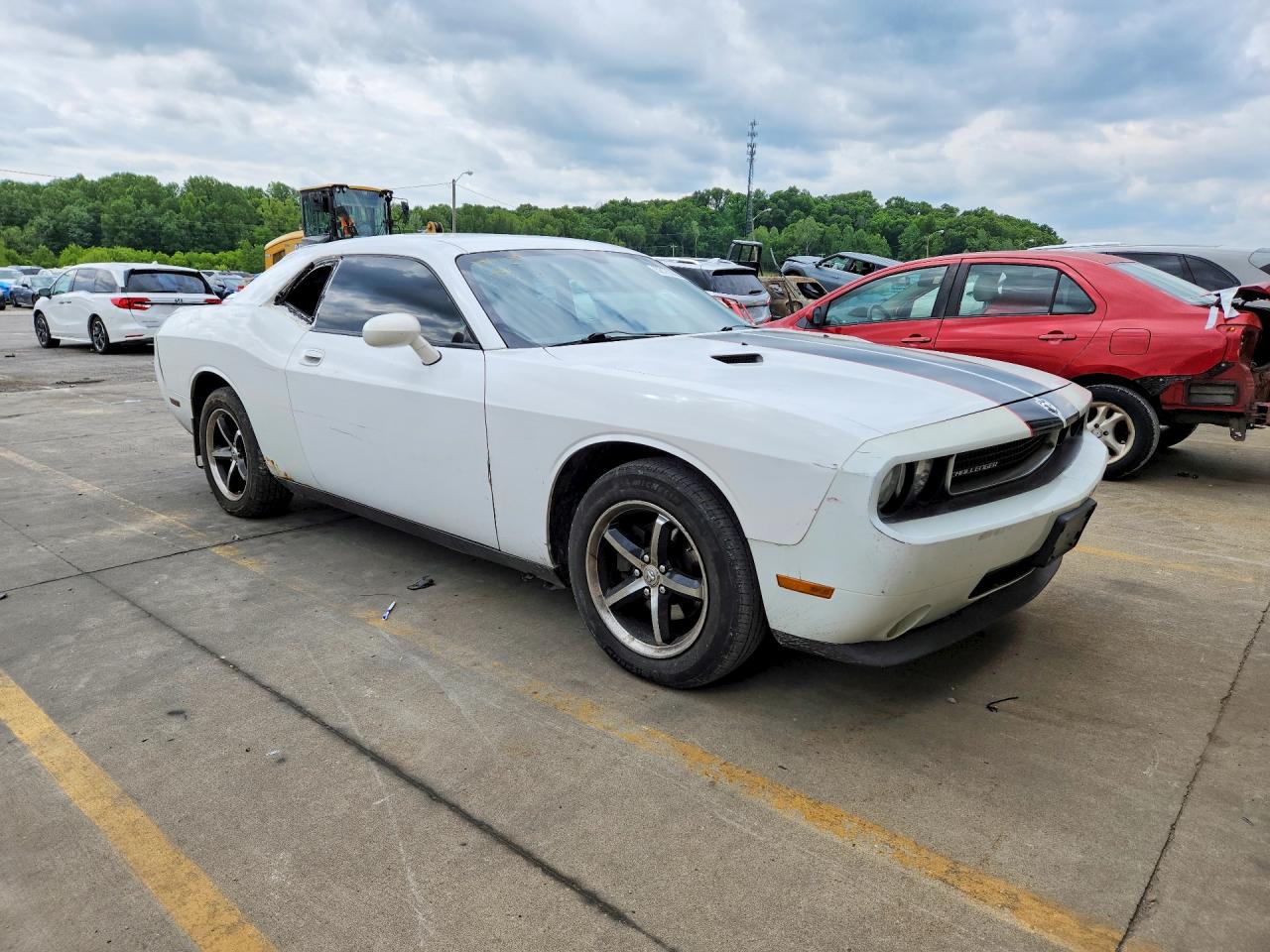 DODGE CHALLENGER 2010 — 5
