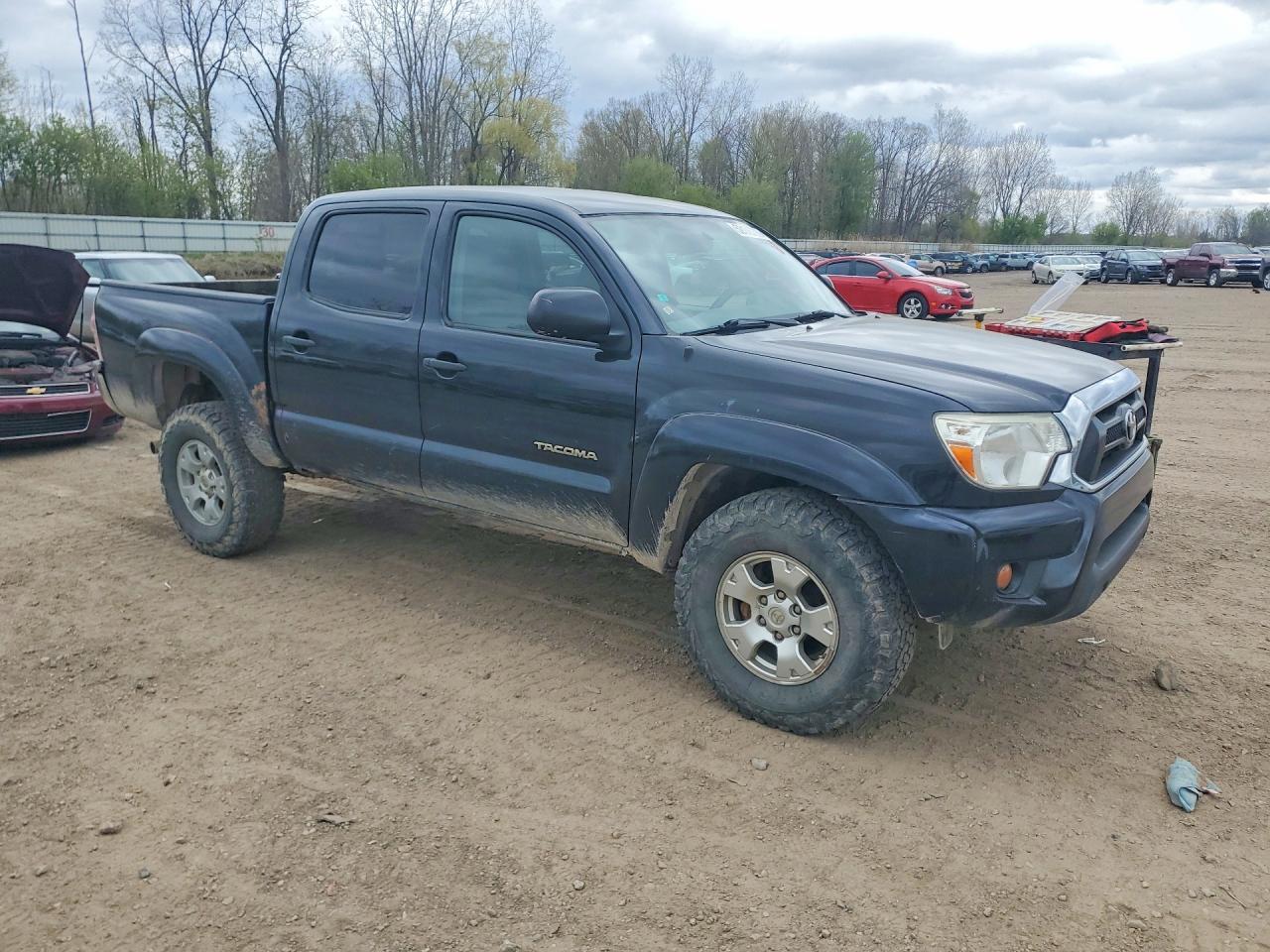 TOYOTA TACOMA 2013 — 5