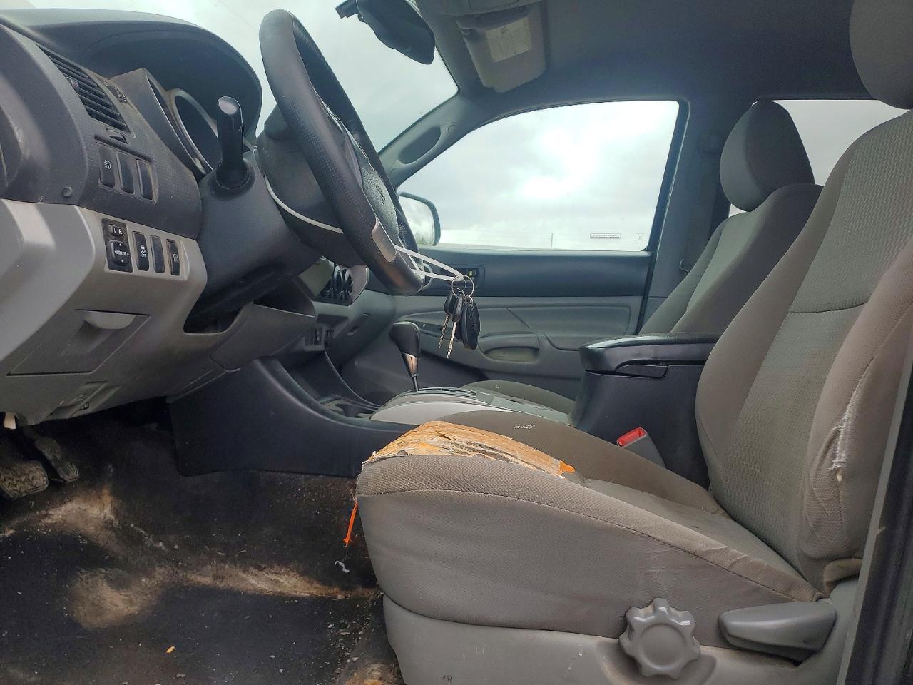 TOYOTA TACOMA 2013 — 8