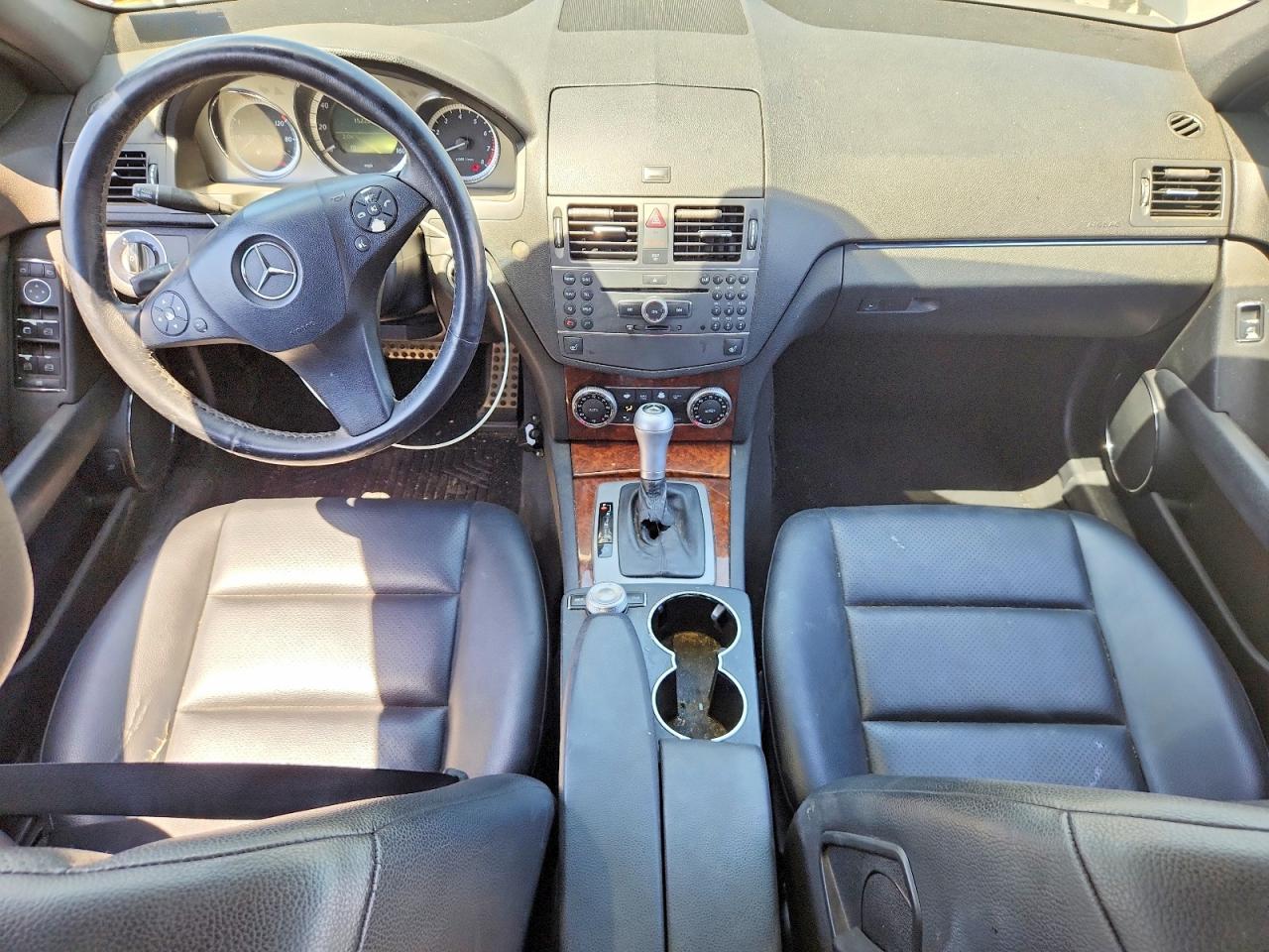 MERCEDES-BENZ C-CLASS C300 4MATIC 2010 — 9