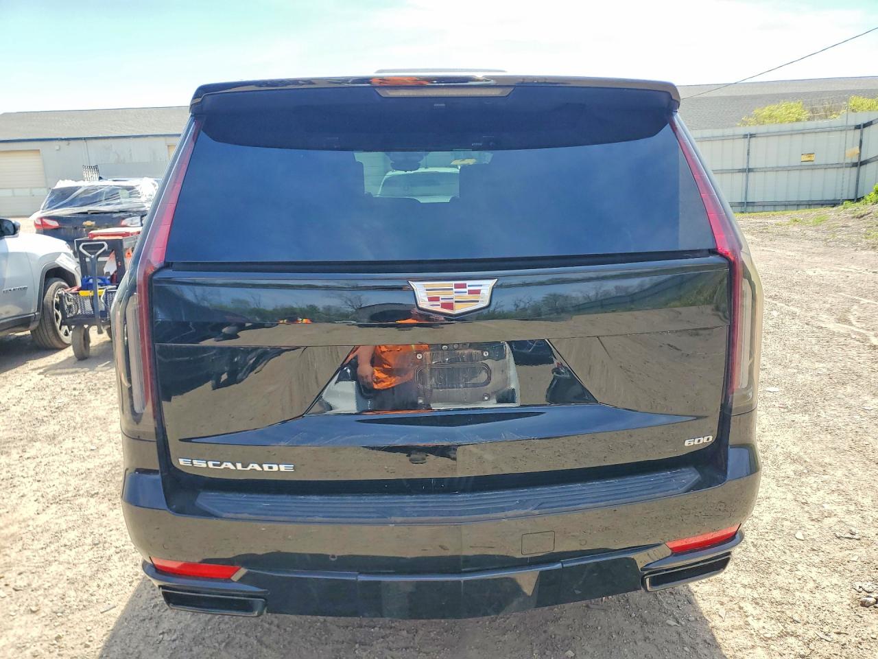 CADILLAC ESCALADE 2021 — 7