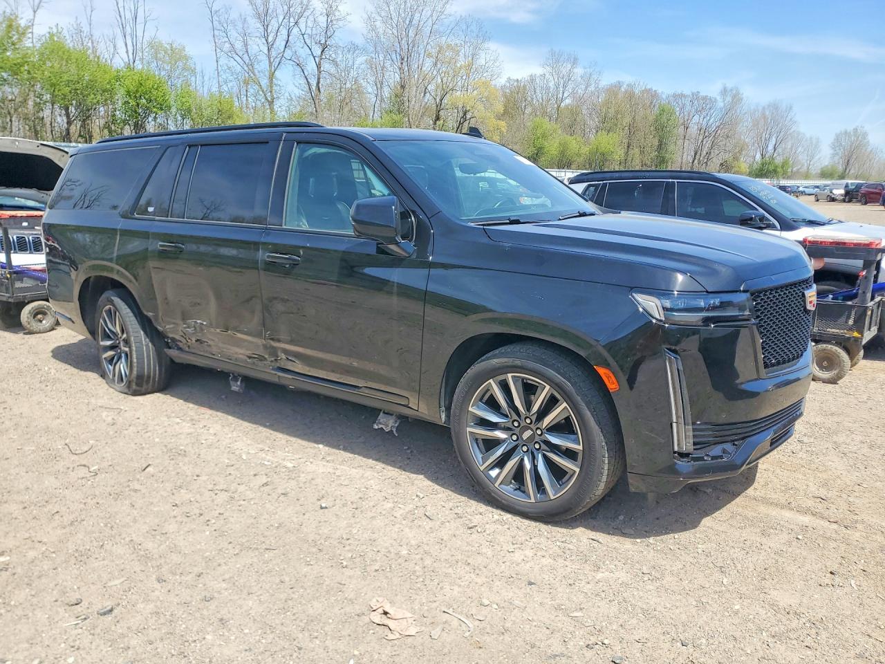 CADILLAC ESCALADE 2021 — 5