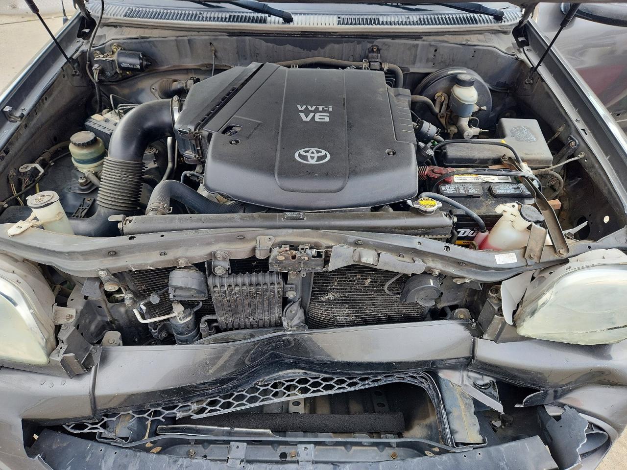 TOYOTA TUNDRA 2005 — 12