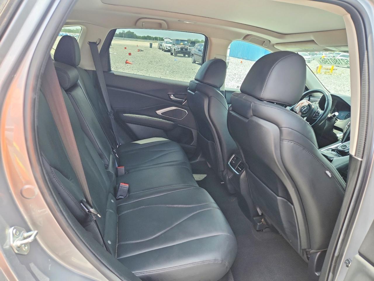 ACURA RDX 2021 — 11