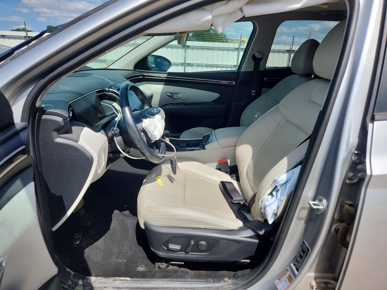 HYUNDAI TUCSON 2023 — 8