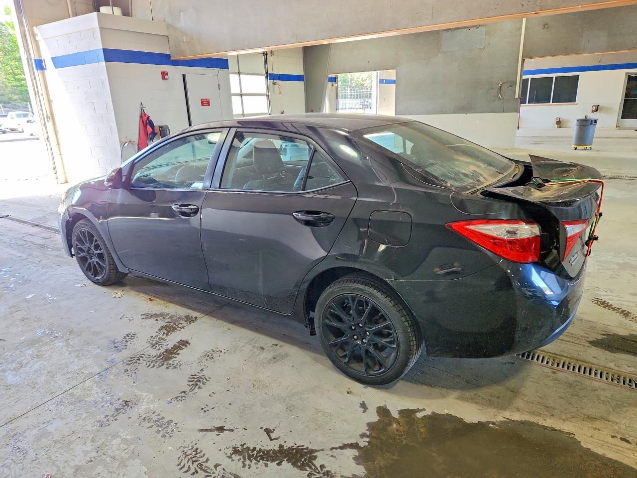 TOYOTA COROLLA 2016 — 3