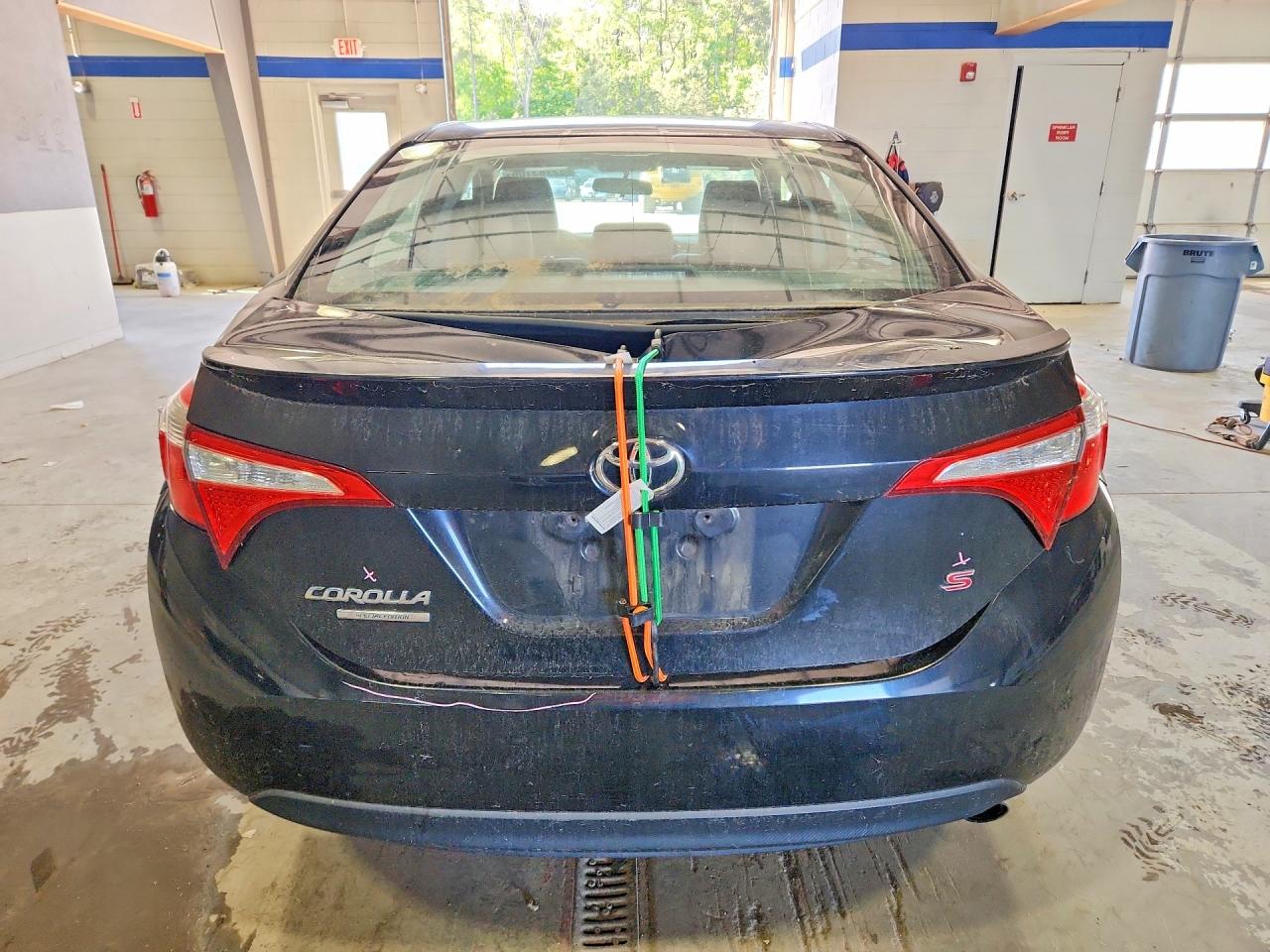 TOYOTA COROLLA 2016 — 7