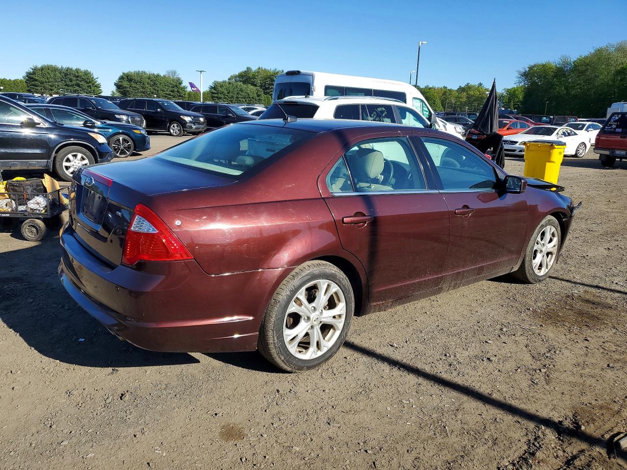 FORD FUSION 2012 — 4
