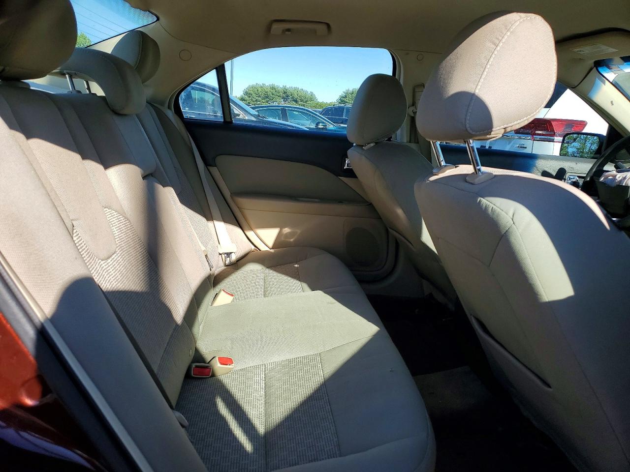 FORD FUSION 2012 — 11