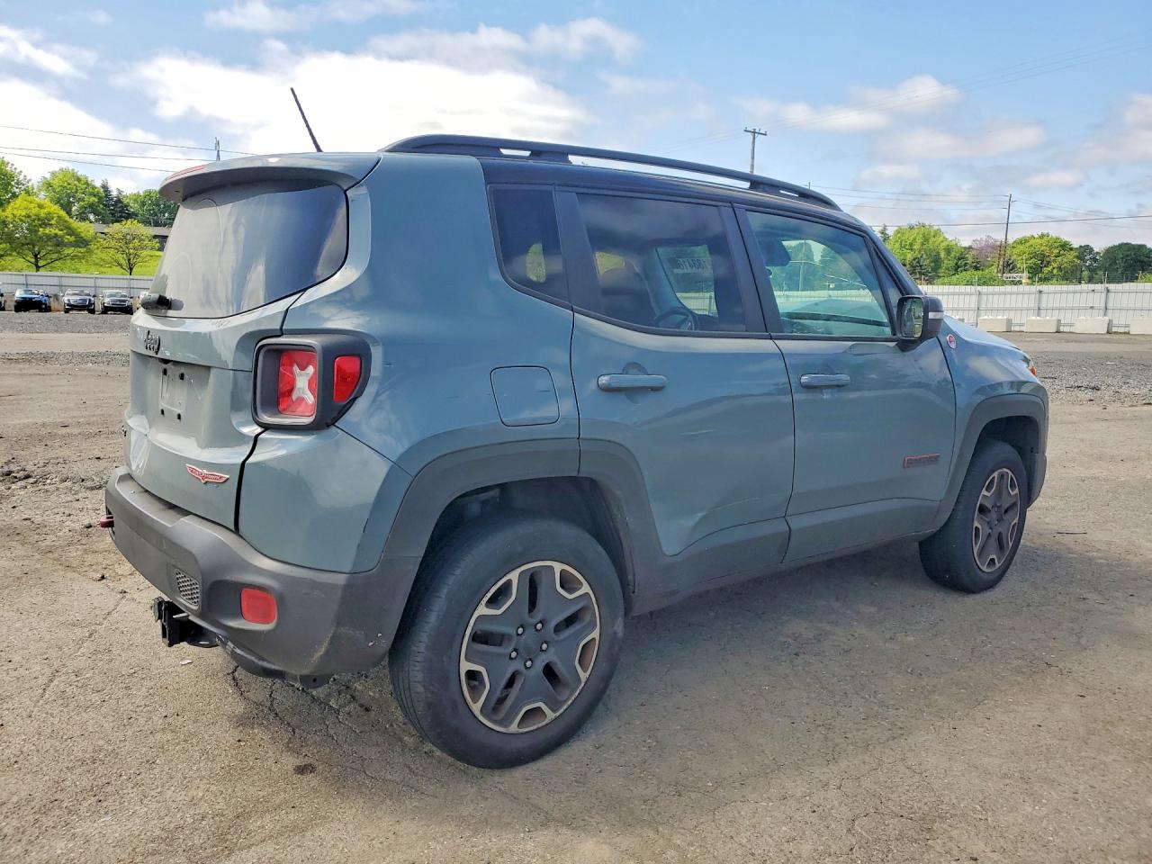 JEEP RENEGADE 2017 — 4