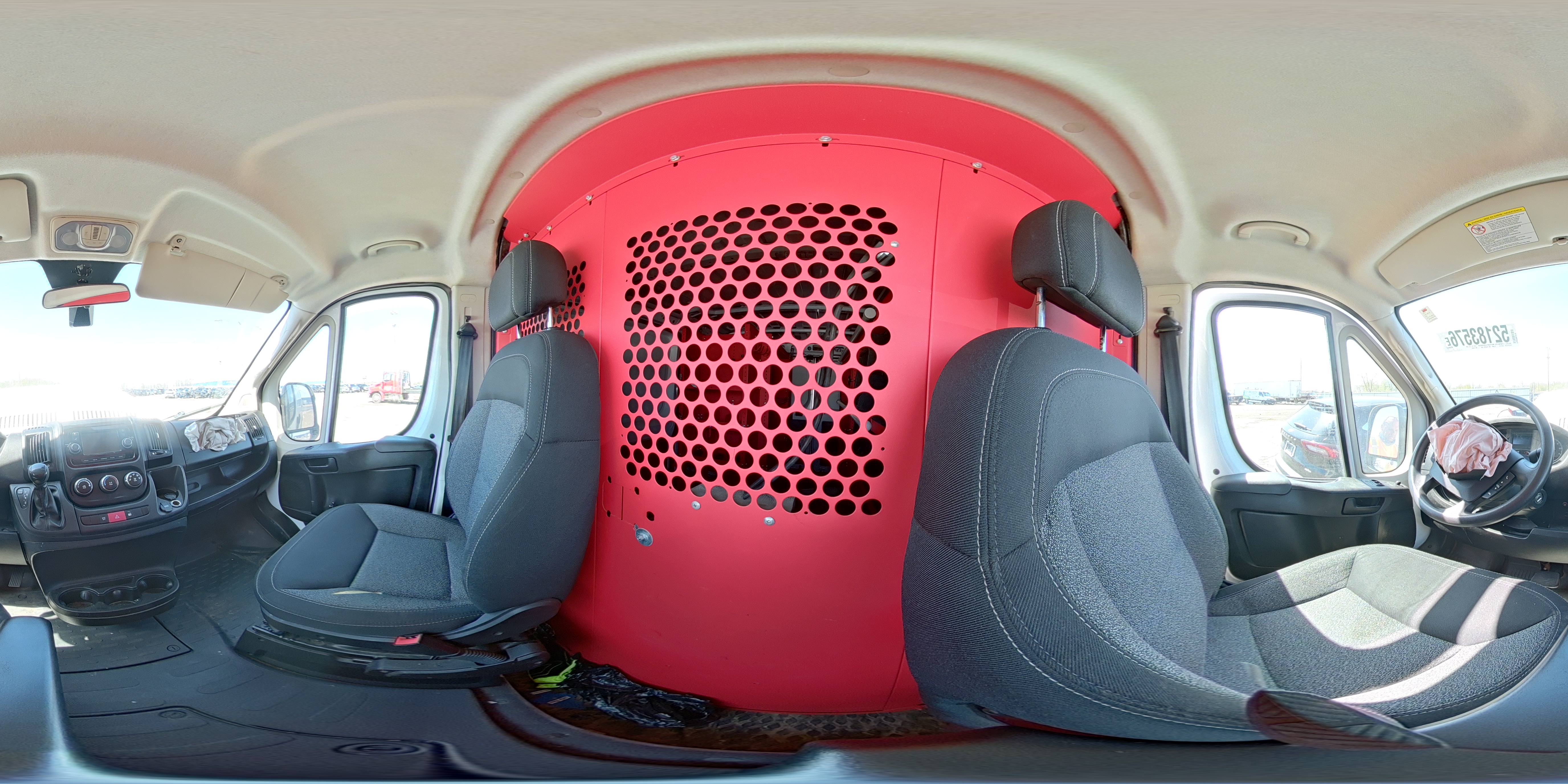 RAM PROMASTER 1500 2019 — 15