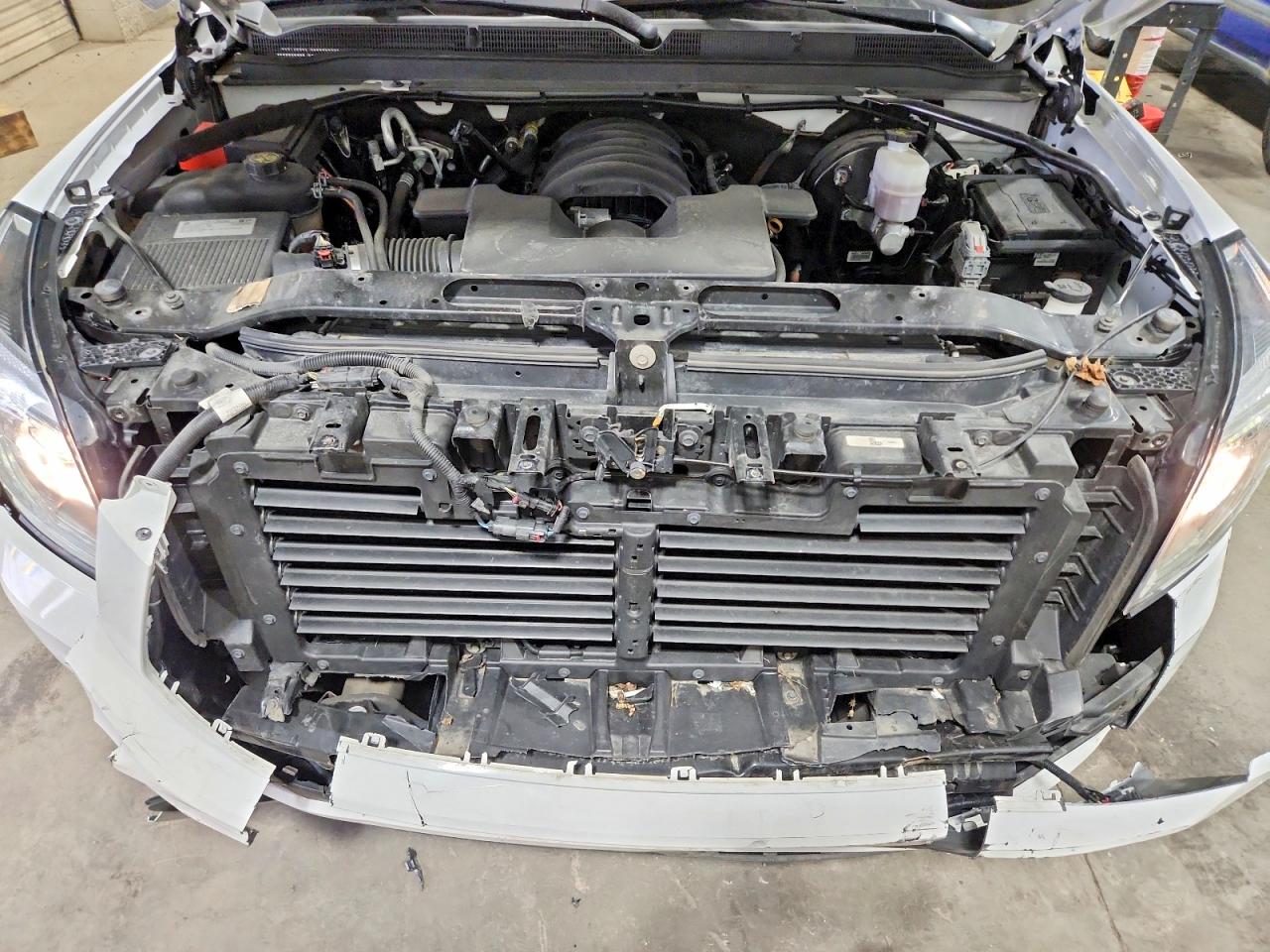 GMC YUKON 2020 — 13